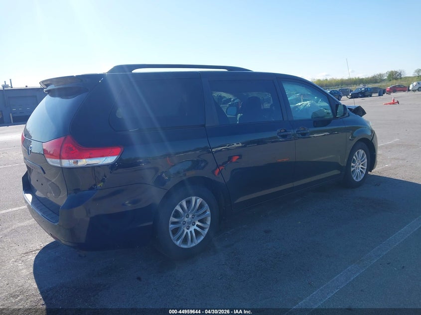 2011 Toyota Sienna 3.5 Xle V6 black Lot 111044959644 Vin 5TDYK3DC4BS056977