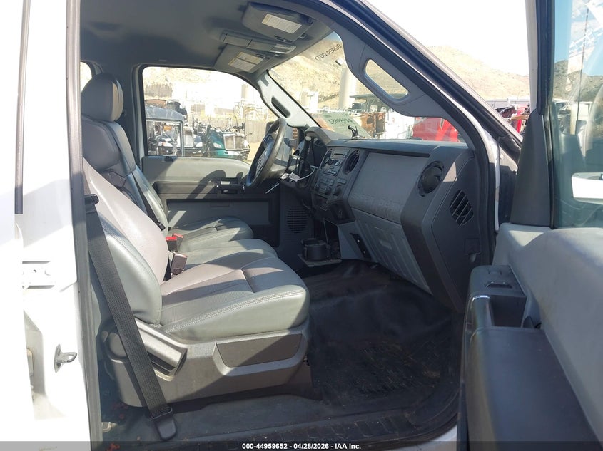 2015 Ford F-450 Chassis Xl VIN: 1FD9W4GT1FEA34422 Lot: 44959652