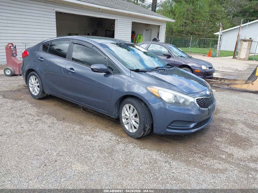 Vin: knafx4a64e5139894, lot: 45457252, kia forte lx 2014 img_1