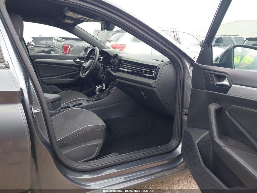 2025 Volkswagen Jetta 1.5T Sport