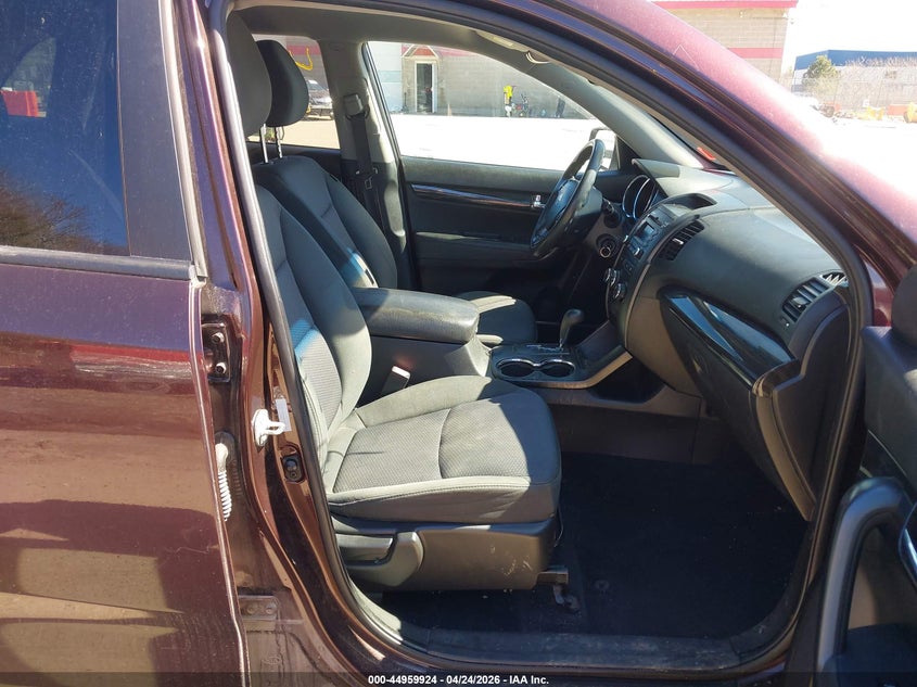 2011 Kia Sorento Lx V6