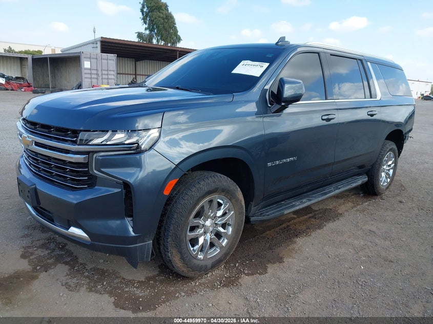 2021 CHEVROLET SUBURBAN auction photo 2