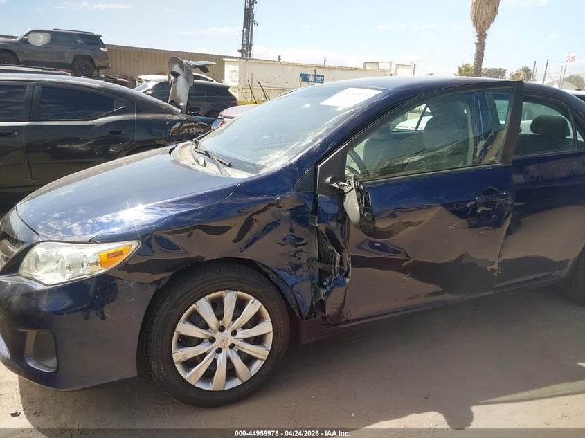 2012 Toyota Corolla 1.8 Le blue Lot 111044959978 Vin 5YFBU4EE7CP059887
