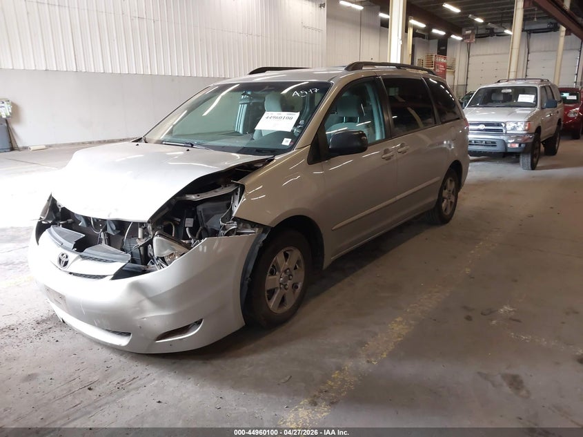 2007 Toyota Sienna Le 5TDZK23C47S039247 photo 1