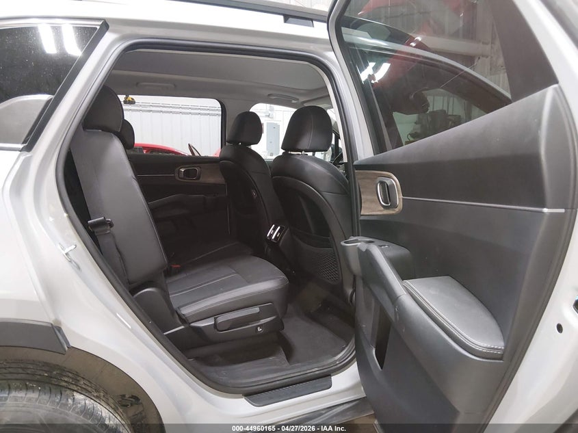 VIN 5XYRLDLC5NG152644 2022 KIA SORENTO X-LINE S