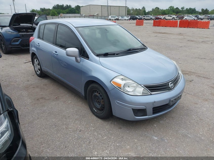 2011 Nissan Versa 1.8S