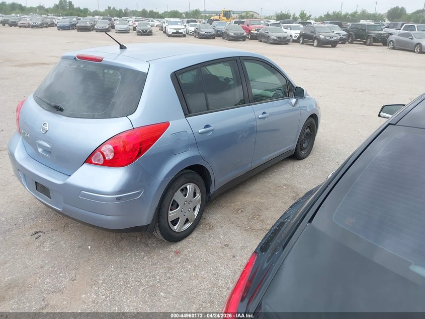 2011 Nissan Versa 1.8S