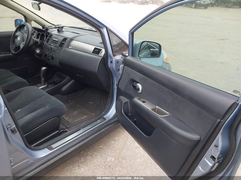 2011 Nissan Versa 1.8S