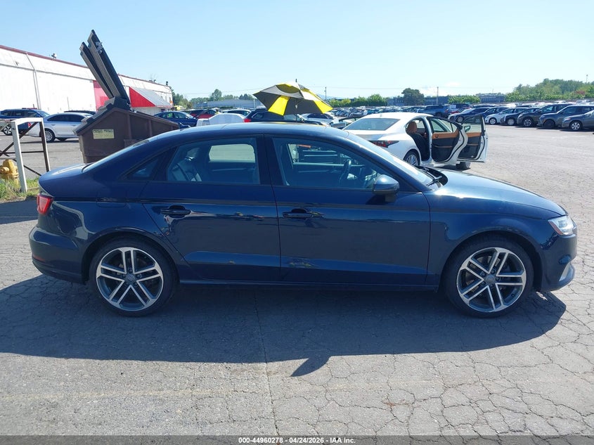 2017 Audi A3 2.0T Premium VIN: WAUAUGFF2H1057445 Lot: 44960278