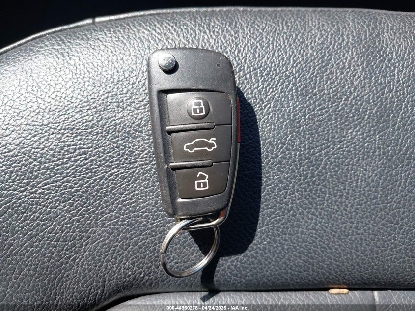 2017 Audi A3 2.0T Premium VIN: WAUAUGFF2H1057445 Lot: 44960278