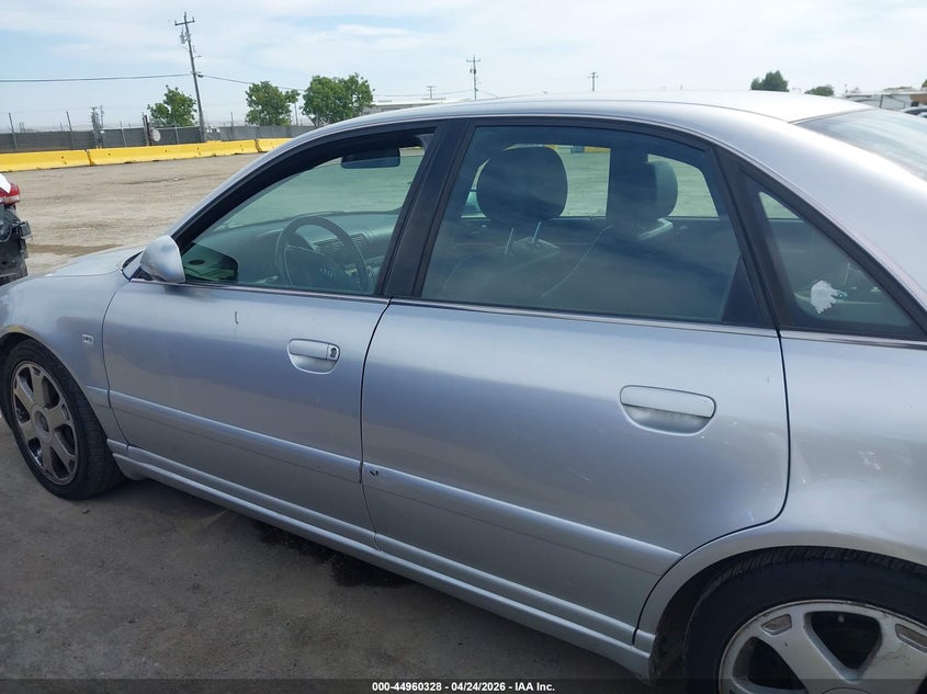 2001 Audi S4 2.7T VIN: WAURD68D21A138279 Lot: 44960328