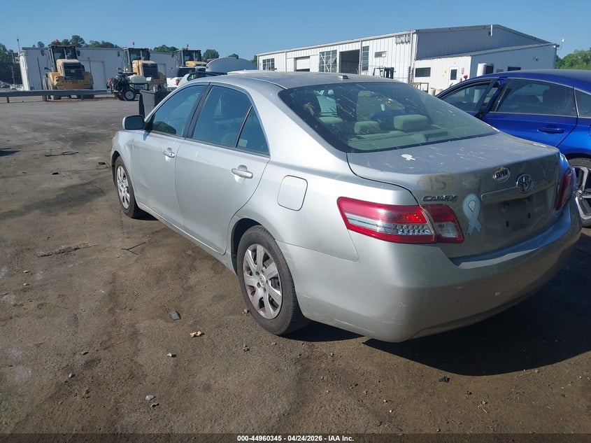 2010 Toyota Camry Le