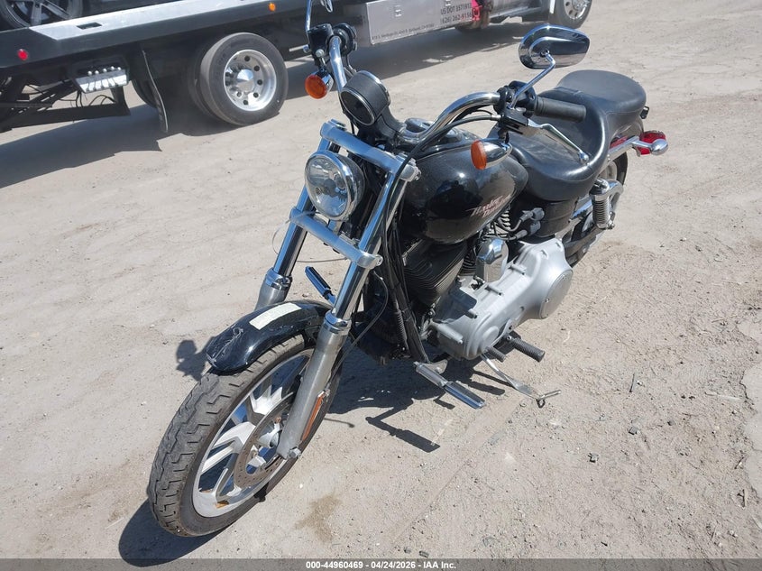 2008 HARLEY-DAVIDSON FXD auction photo 2