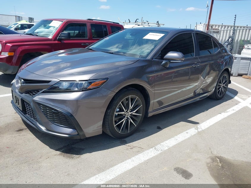 2024 Toyota Camry Se 4T1G11AK8RU870064 photo 1