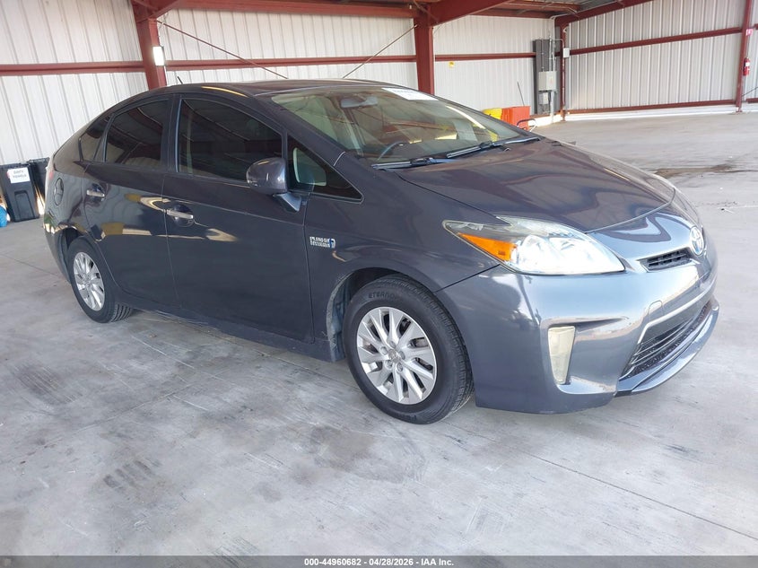 2014 Toyota Prius Plug-In