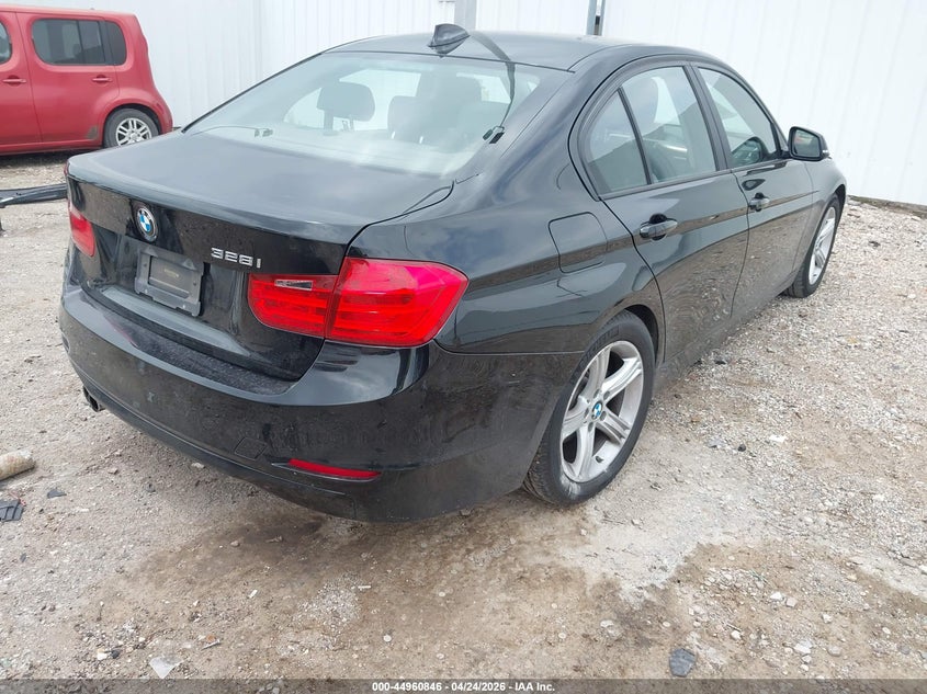 Vin: wba3a5c58ef604833, lot: 45458247, bmw 328i 20144