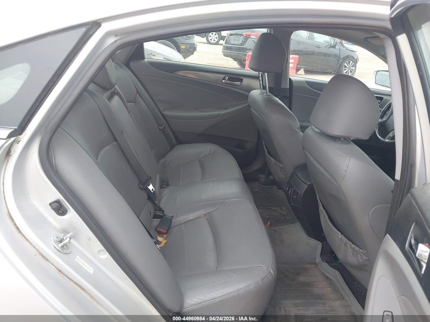 KMHEC4A48CA021971 2012 Hyundai Sonata 2.4 Hybrid Grey