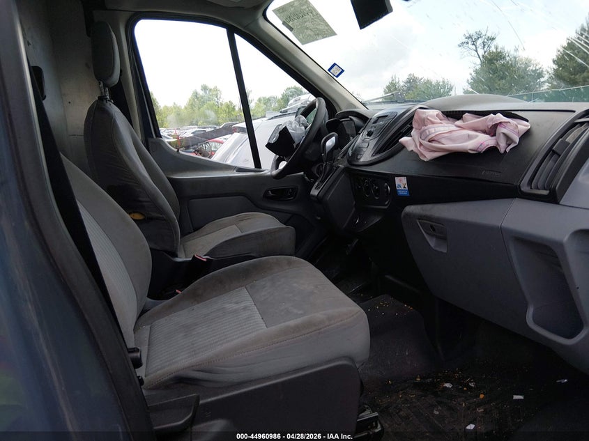 2019 FORD TRANSIT-250 auction photo 5