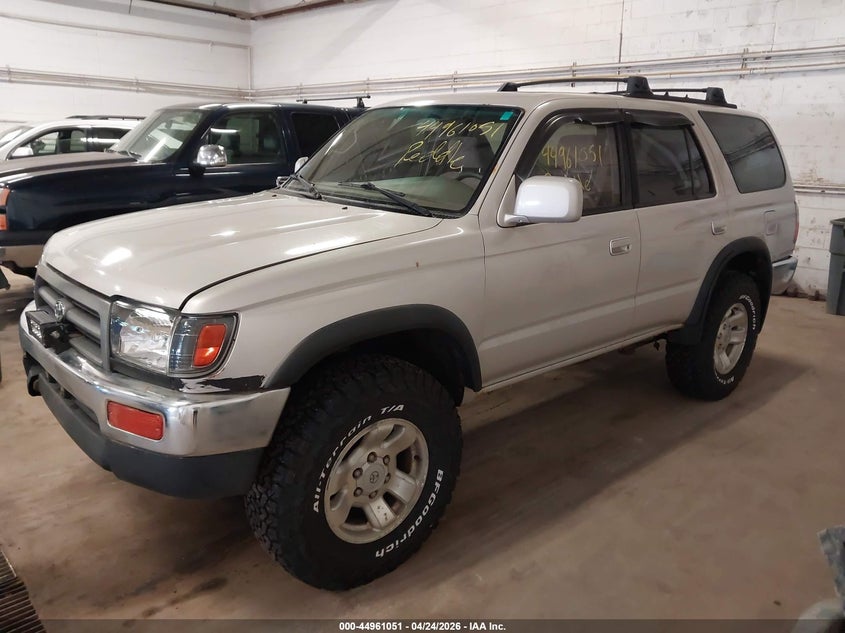1998 TOYOTA 4RUNNER auction photo 2