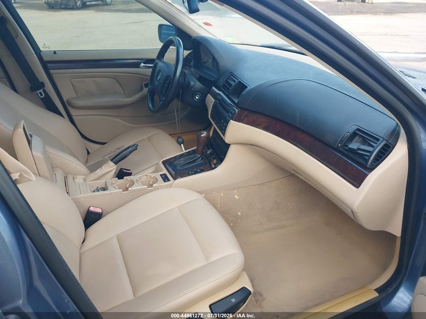 2005 BMW 325I auction photo 5