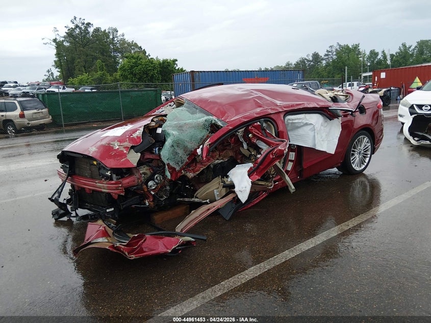 2015 FORD FUSION auction photo 2