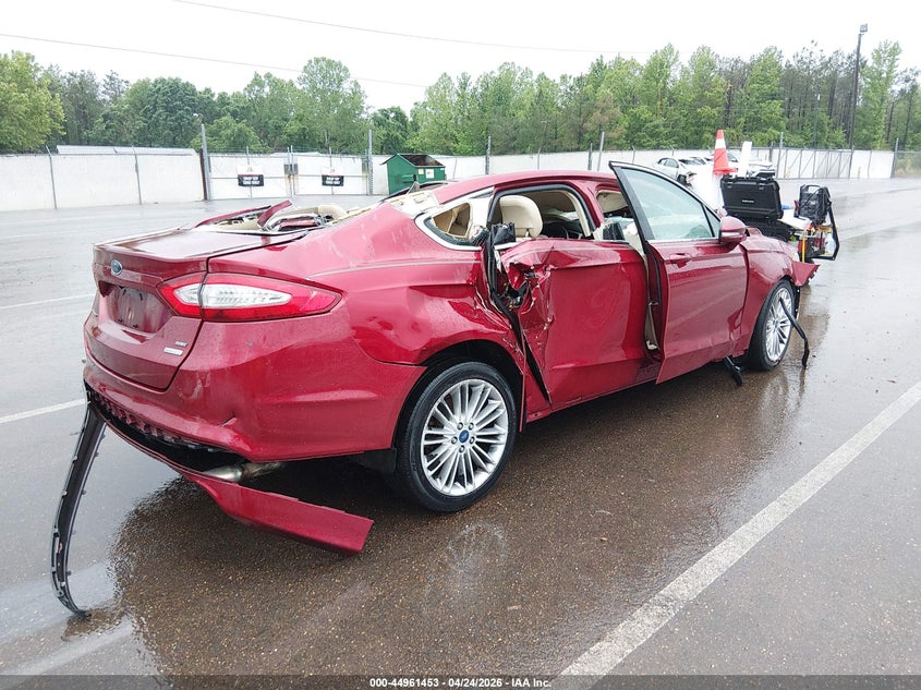 2015 FORD FUSION auction photo 4