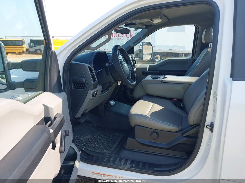 2020 Ford F-550 Chassis Xl VIN: 1FDUF5HT8LEC49578 Lot: 44961726