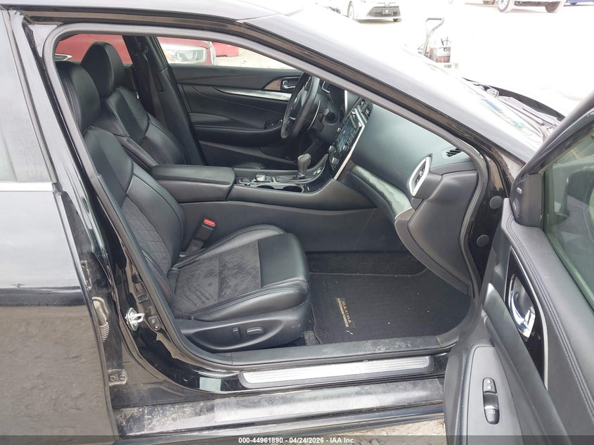 VIN 1N4AA6AP6HC417364 2017 NISSAN MAXIMA 3.5 SR