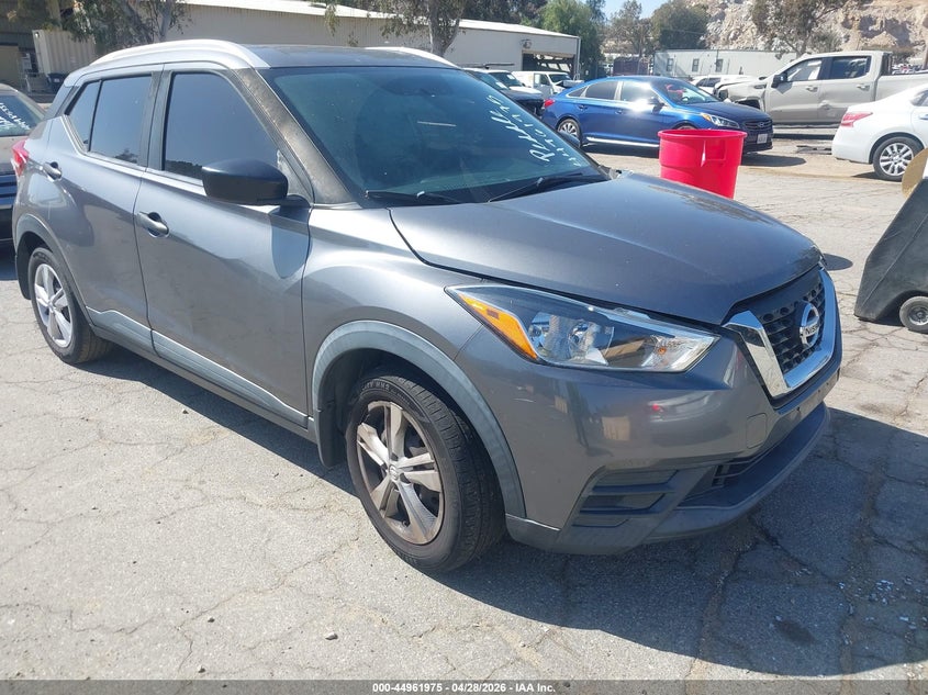 2019 Nissan Kicks S