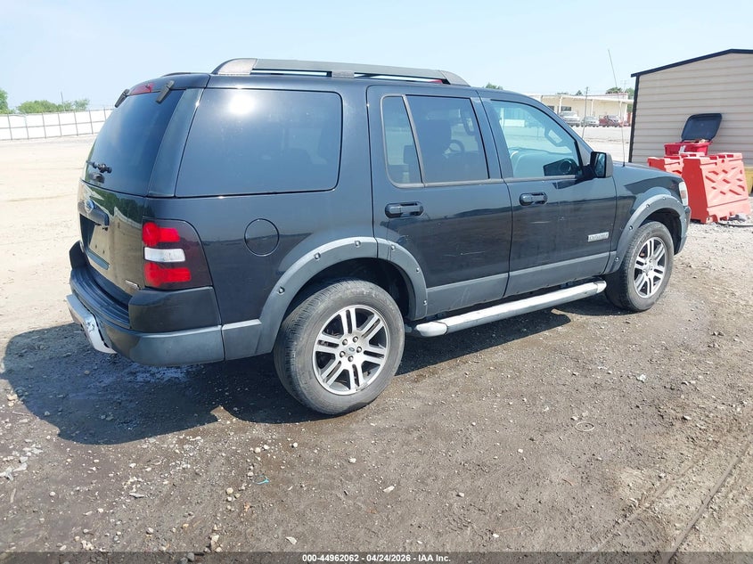 2007 Ford Explorer Xlt