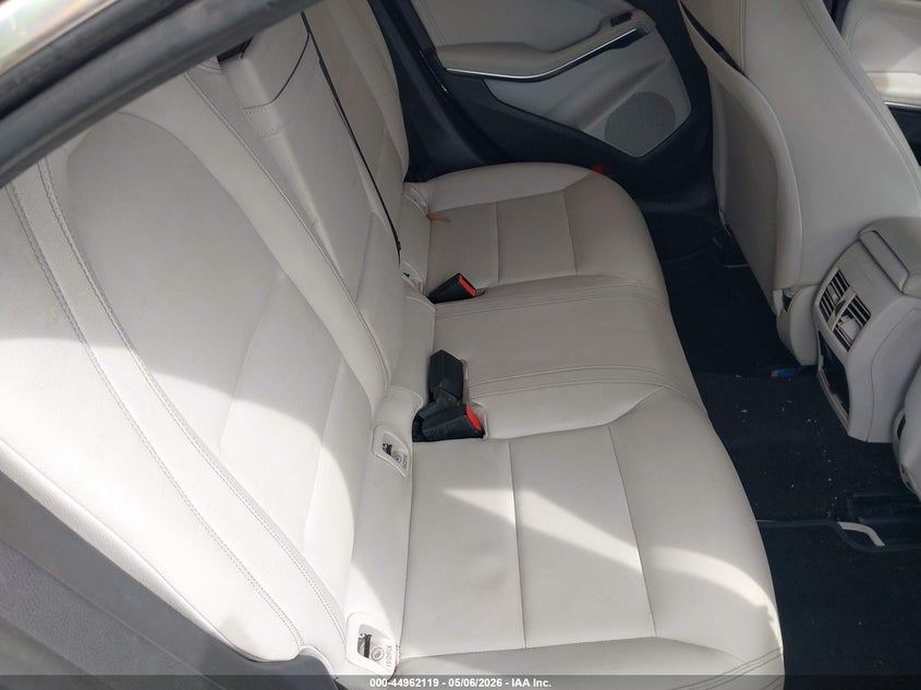 2018 MERCEDES-BENZ CLA 250 auction photo 8