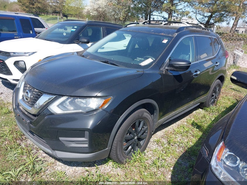 2017 Nissan Rogue Sv