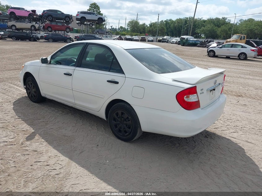 2004 Toyota Camry Le