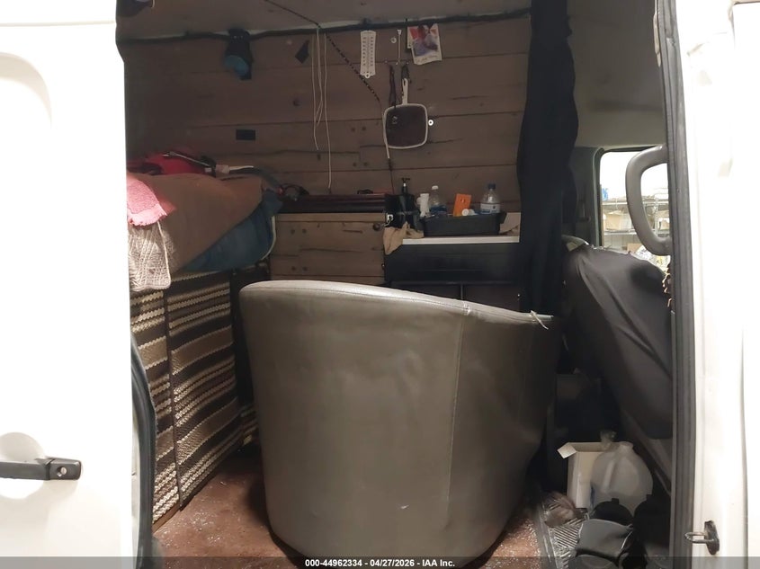 2017 NISSAN NV CARGO NV2500 HD auction photo 8