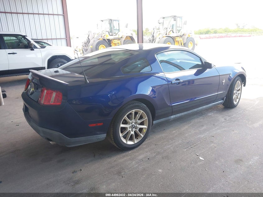 2011 Ford Mustang V6 Premium