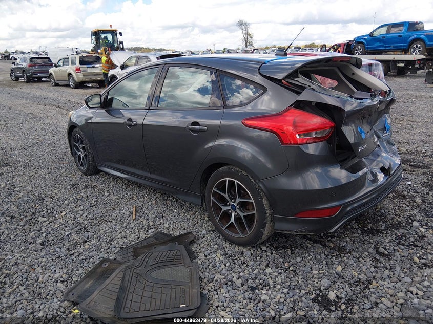 Vin: 1fadp3k20fl299242, lot: 45459900, ford focus se 20153