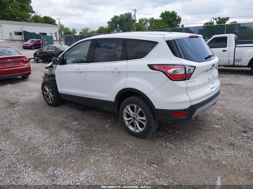 2017 FORD ESCAPE auction photo 3