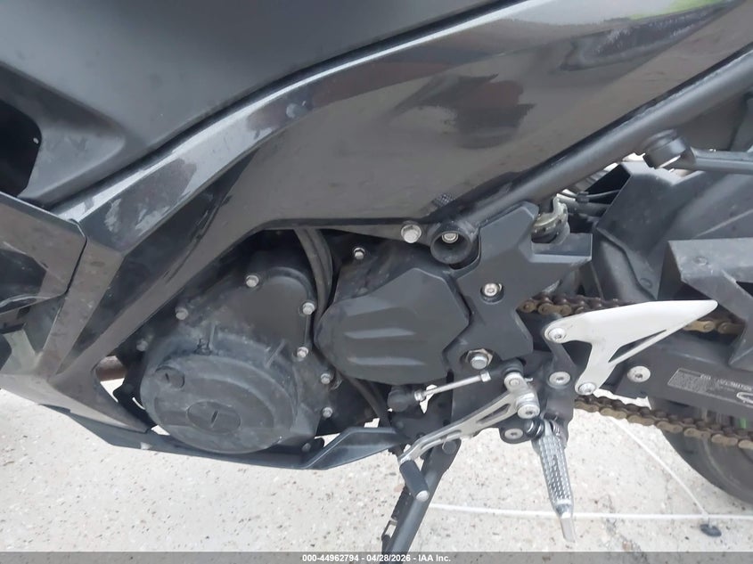 2022 Kawasaki Ex400 VIN: JKAEXKG11NDAF8722 Lot: 44962794