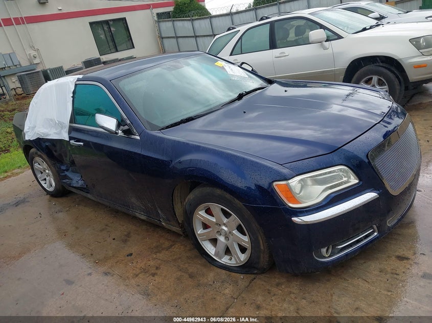 Vin: 2c3ccaet7eh169937, lot: 45460364, chrysler 300c 2014 img_1