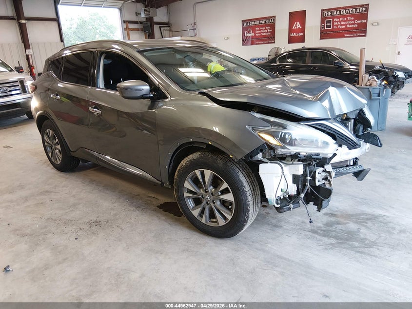 2018 NISSAN MURANO SV