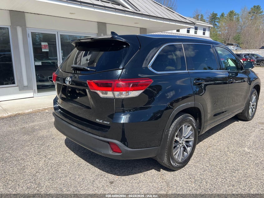 2017 Toyota Highlander Xle