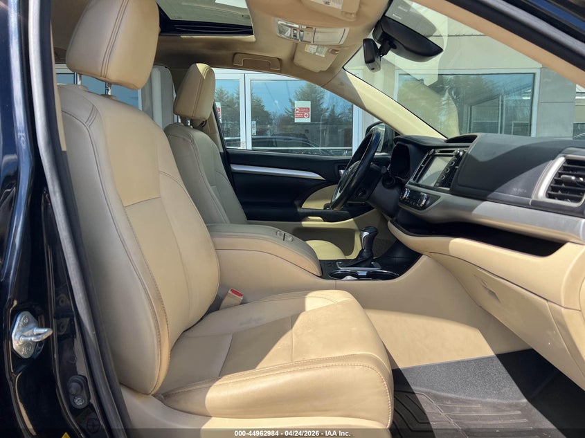 2017 Toyota Highlander Xle