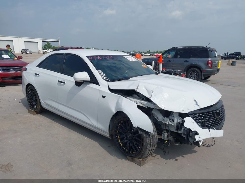 2021 CADILLAC CT4 LUXURY