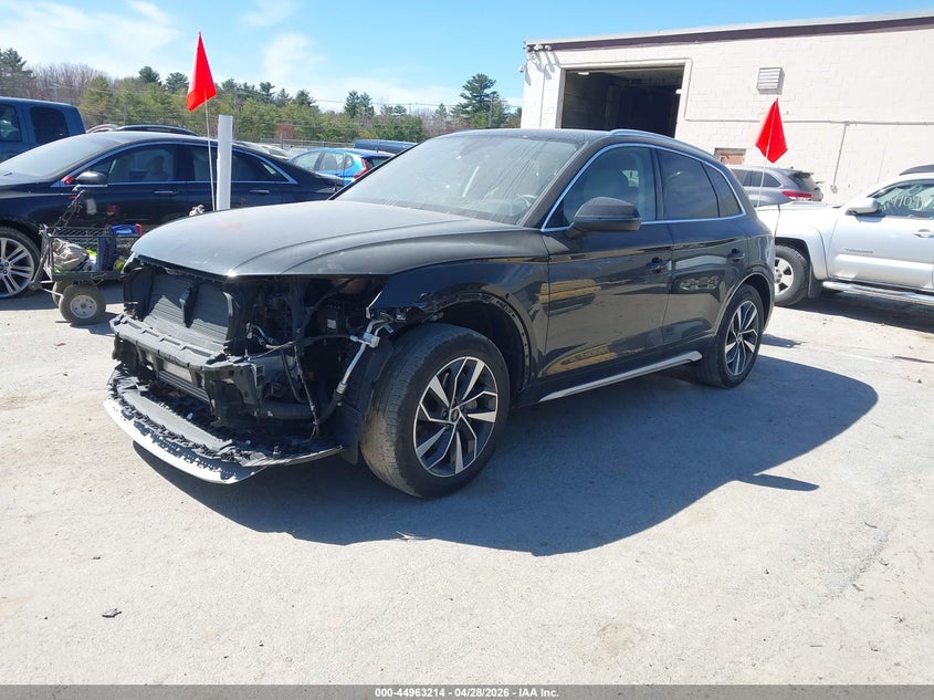 Vin: wa1baafy2m2130083, lot: 45460635, audi q5 premium plus 45 tfsi quattro s tronic 20212