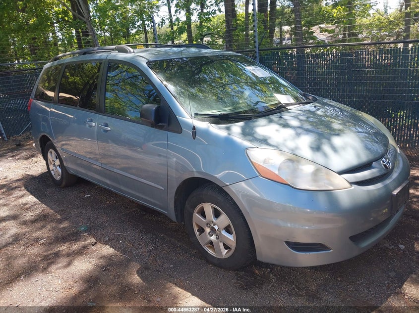 2008 Toyota Sienna Le