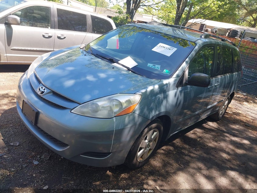 2008 Toyota Sienna Le