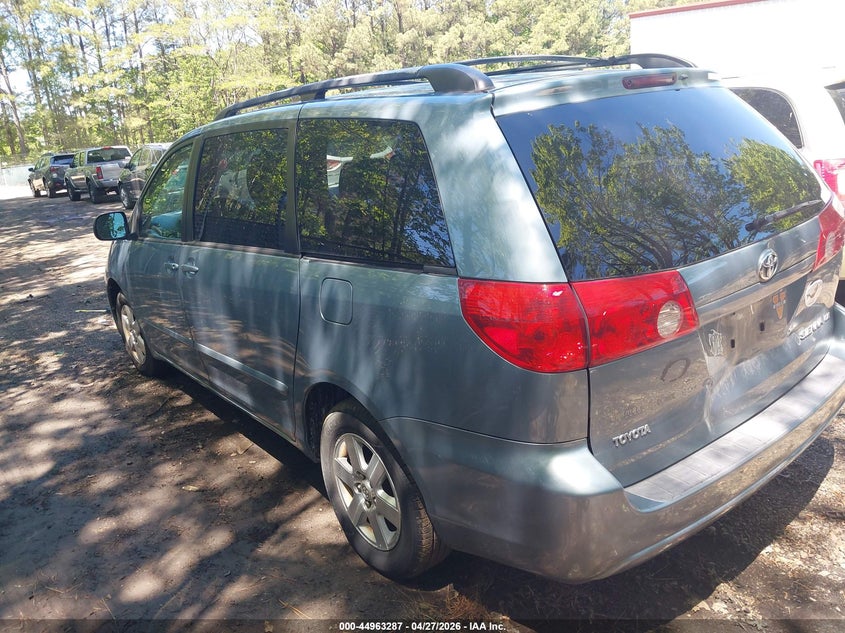 2008 Toyota Sienna Le