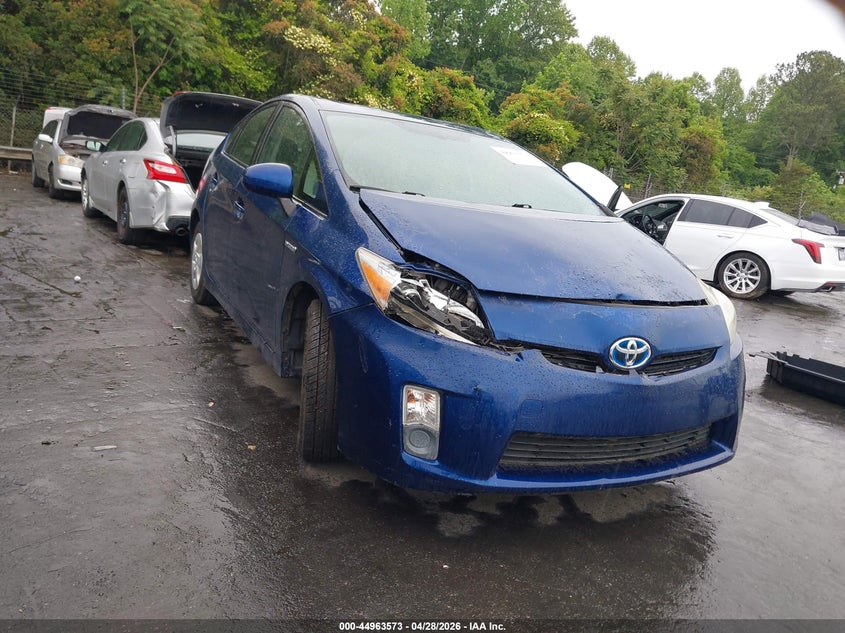 2010 TOYOTA PRIUS III