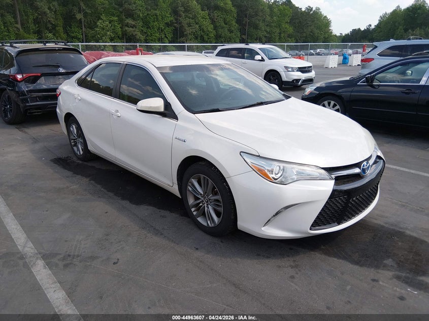 2015 Toyota Camry Hybrid Se