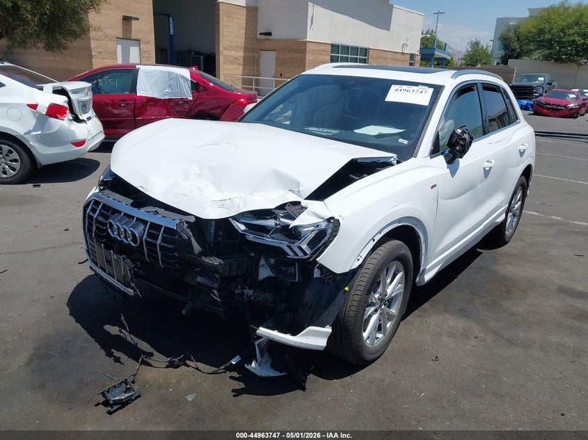 WA1EECF37P1147506 2023 Audi Q3 Premium Plus 45 Tfsi S Line Quattro Tiptronic photo 1